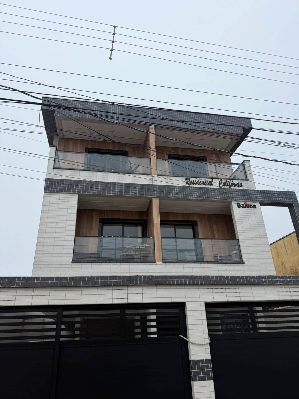 REPASSE DE FINANCIAMENTO VILA CAIÇARA DUPLEX COM 2 SACADAS FRENTE RUA 